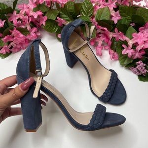 Lulu's Suede Heels Size 6